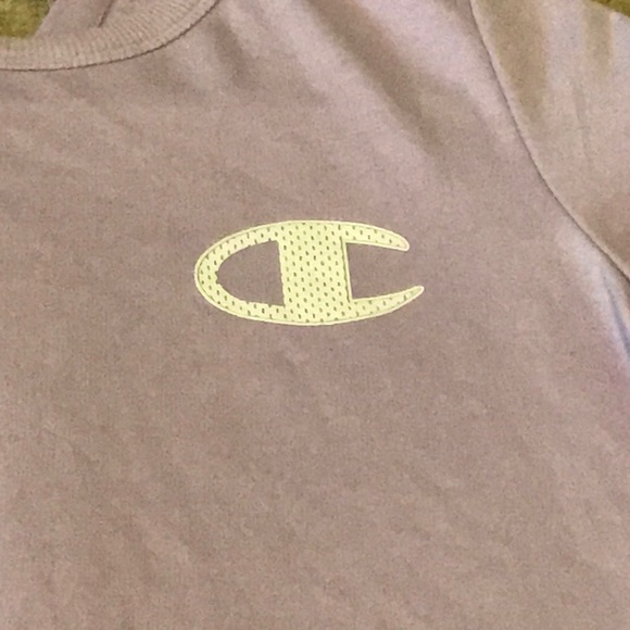 Light Purple CHAMPION Shirt - Picture 2 of 5